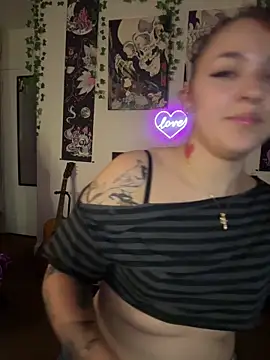 Snapshot of babykalirose chatting on June 2026 06:52:02 AM babykalirose online show from June 2026 06:52:02 AM