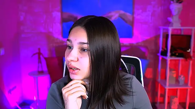 KimClarks  online show from October 2025 08:25:01 AM