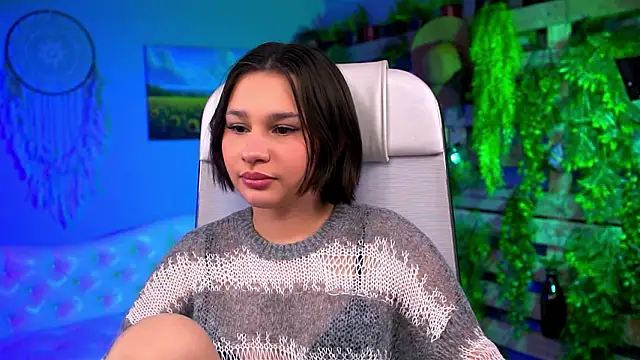 KimClarks  online show from February 2026 05:56:01 PM