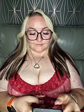 BBW Diamond xox online show from September 2025 11:43:01 PM