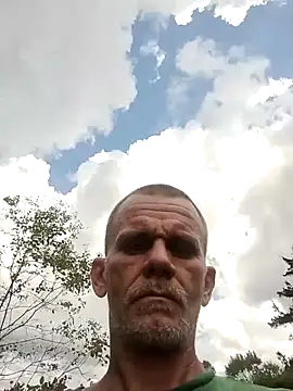 Snapshot of helldonk chatting on September 2025 05:35:01 PM helldonk online show from September 2025 05:35:01 PM