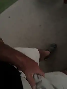 cyclone1212 online show from April 2026 10:57:01 AM