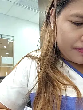 Snapshot of Sweetheart_Claire chatting on April 2026 02:42:02 AM Sweetheart Claire online show from April 2026 02:42:02 AM