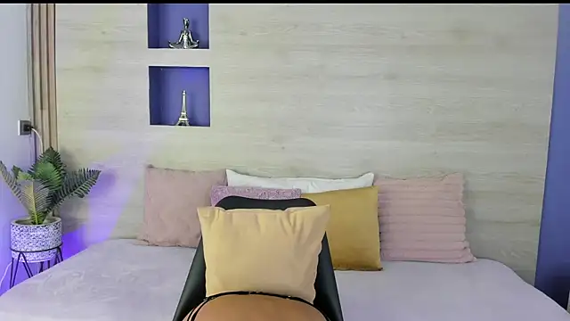 Snapshot of Stephanni_ chatting on September 2025 01:23:02 PM Stephanni online show from September 2025 01:23:02 PM