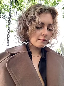 KellyKeler online show from October 2025 12:22:02 PM