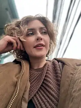 KellyKeler online show from November 2025 12:59:01 PM