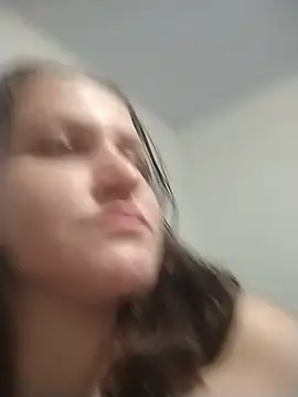 Vanessinhadappkrosa online show from June 2026 01:03:01 AM