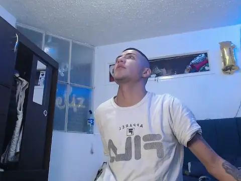 man porn13 online show from October 2025 11:33:02 AM