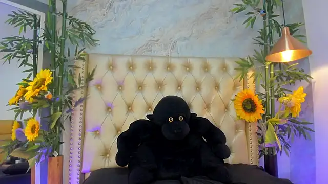 LittleeJaz online show from February 2026 01:11:02 AM