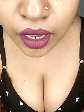 sex-withcouple online show from February 2026 03:03:02 AM