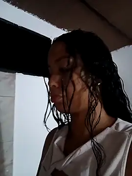 Fernanda30 online show from December 2025 02:48:01 PM