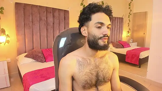 Ryan Jackson  online show from November 2025 04:23:02 AM