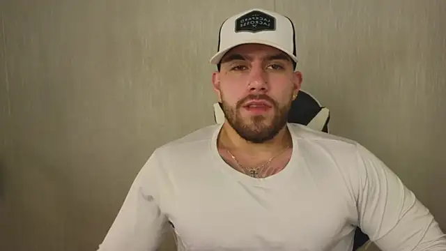 Ades Lowe online show from October 2025 12:06:02 PM