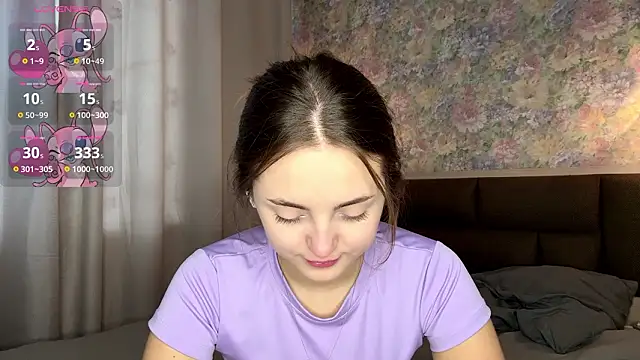 Snapshot of LoraDavi chatting on March 2026 07:43:01 AM LoraDavi online show from March 2026 07:43:01 AM