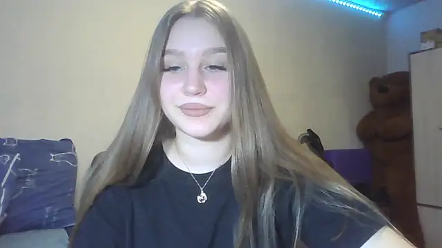 yourhoney Lola  online show from October 2025 03:35:02 PM