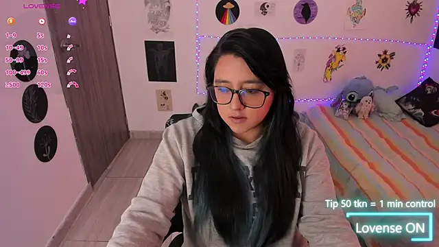 Snapshot of Cherry_blush_ chatting on June 2026 08:31:02 PM Cherry blush online show from June 2026 08:31:02 PM