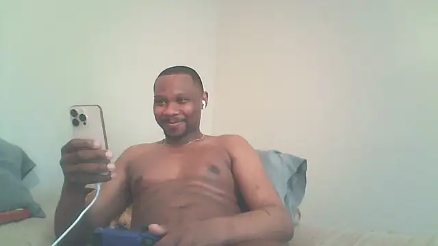 Snapshot of icysmoke2 chatting on May 2026 11:33:02 PM icysmoke2 online show from May 2026 11:33:02 PM