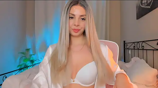 VelvetEliza online show from October 2025 09:30:01 PM