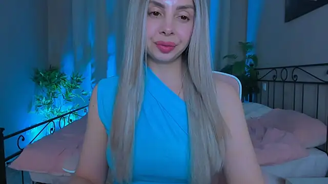 Snapshot of VelvetEliza chatting on May 2026 09:09:02 PM VelvetEliza online show from May 2026 09:09:02 PM