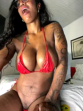 Bustykeyla online show from November 2025 12:13:01 AM