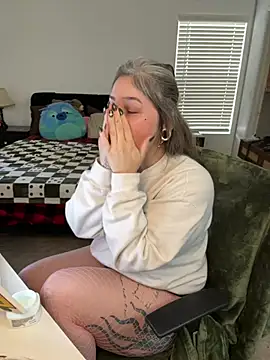 Alix Valentine online show from February 2026 05:02:01 PM