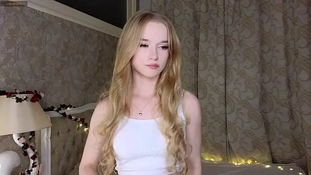 Emma Frosty online show from September 2025 06:19:02 PM