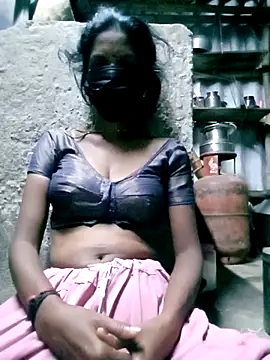 Snapshot of Tamilauntyhot chatting on September 2025 12:33:02 AM Tamilauntyhot online show from September 2025 12:33:02 AM