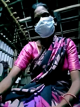 Snapshot of Tamilauntyhot chatting on September 2025 05:02:01 PM Tamilauntyhot online show from September 2025 05:02:01 PM