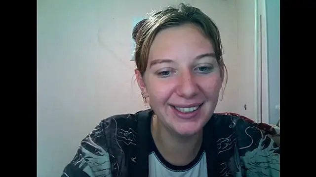 Lily Ember online show from September 2025 08:10:01 PM