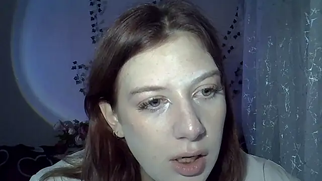 Lily Ember online show from November 2025 06:30:01 PM