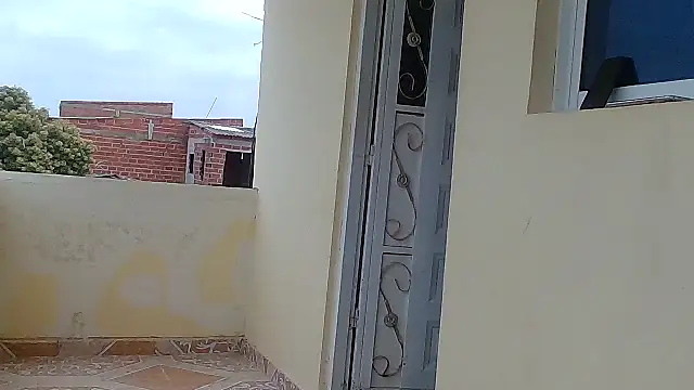 Unique X perience online show from April 2026 04:11:02 PM