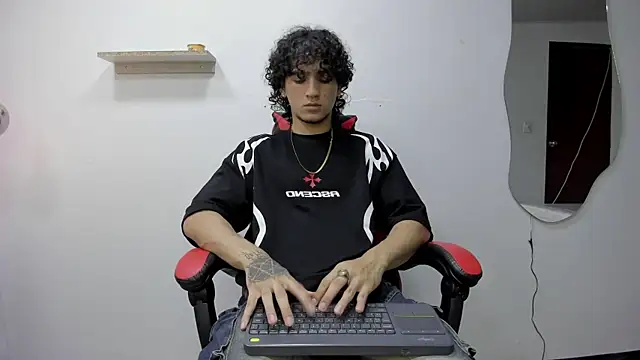 JackesTaylor online show from November 2025 05:07:02 AM