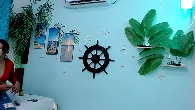 eladyrous98 online show from November 2025 01:55:01 PM