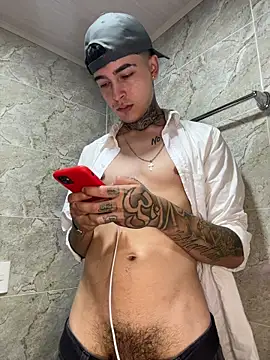 samm4044 online show from October 2025 02:59:02 AM