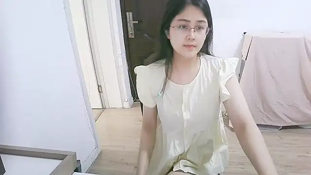 Snapshot of 98bunny chatting on July 2026 02:28:01 AM 98bunny online show from July 2026 02:28:01 AM