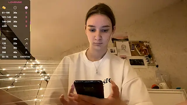 DanaCore online show from October 2025 06:28:01 PM