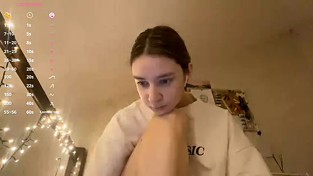 DanaCore online show from October 2025 04:52:01 PM