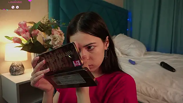 ywixos online show from March 2026 03:08:01 PM