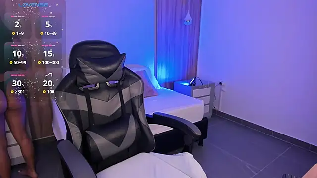 megara x  online show from November 2025 02:33:01 AM