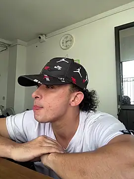 Snapshot of Jacobs0 chatting on June 2026 07:15:01 PM Jacobs0 online show from June 2026 07:15:01 PM