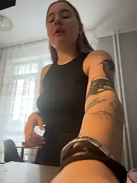 Snapshot of StephanieMur chatting on January 2026 04:14:01 AM StephanieMur online show from January 2026 04:14:01 AM