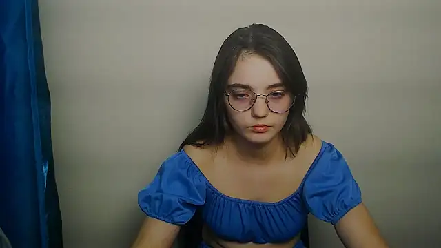 Sun Shine   online show from April 2026 07:58:02 PM