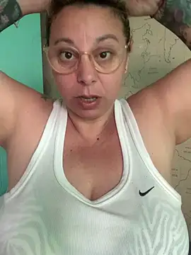 LupeLok online show from December 2025 01:07:01 PM