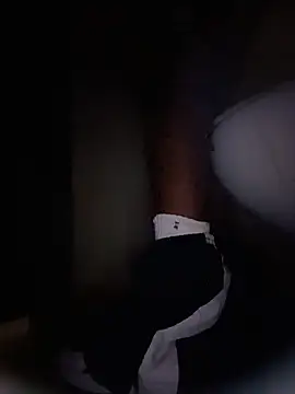 arnal32 online show from September 2025 03:11:01 PM