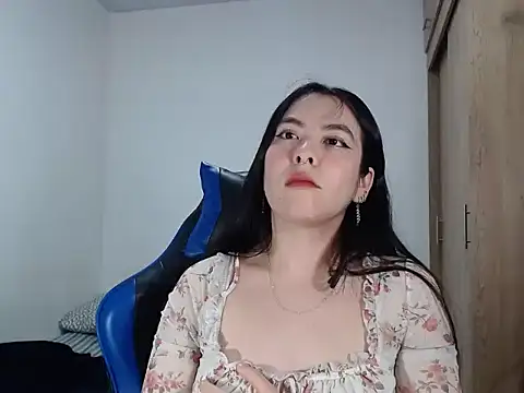 EloiseJun online show from January 2026 04:14:01 AM