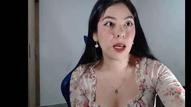 Snapshot of EloiseJun chatting on March 2026 05:55:02 AM EloiseJun online show from March 2026 05:55:02 AM