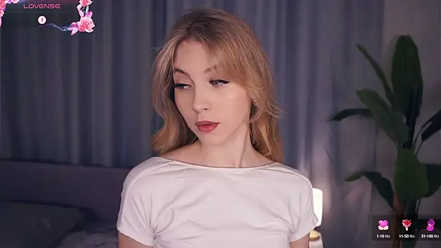 Snapshot of VeronaBench chatting on October 2025 05:17:02 AM VeronaBench online show from October 2025 05:17:02 AM