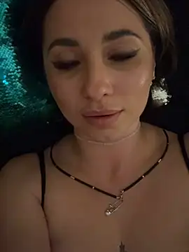 Snapshot of Adelina_Fan chatting on February 2026 10:27:02 PM Adelina Fan online show from February 2026 10:27:02 PM