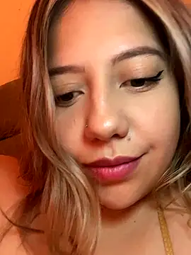 Snapshot of MissCat_ chatting on September 2025 03:09:02 AM MissCat online show from September 2025 03:09:02 AM
