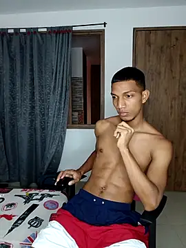 Snapshot of miguelmarcus chatting on September 2025 01:24:02 PM miguelmarcus online show from September 2025 01:24:02 PM